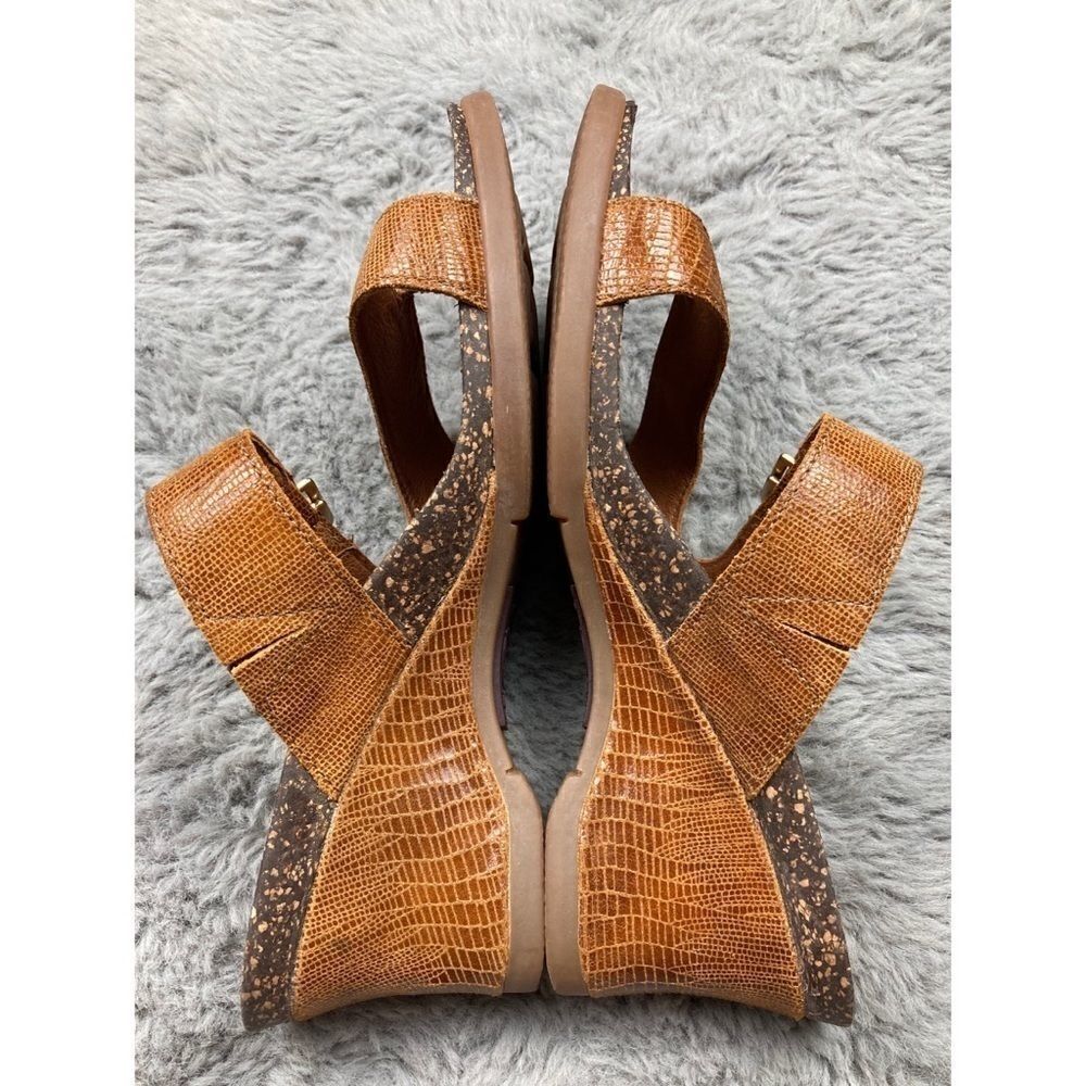 Ariat crocodile embossed leather wedge sandals - Picture 7 of 9